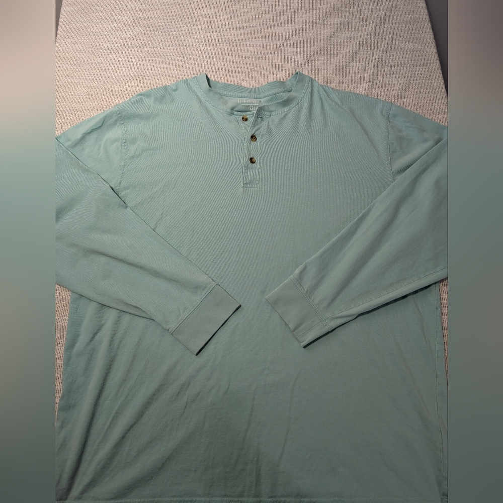 LL Bean Long Sleeve Qtr-Button Shirt, Pastel Green || Size - XL Tall